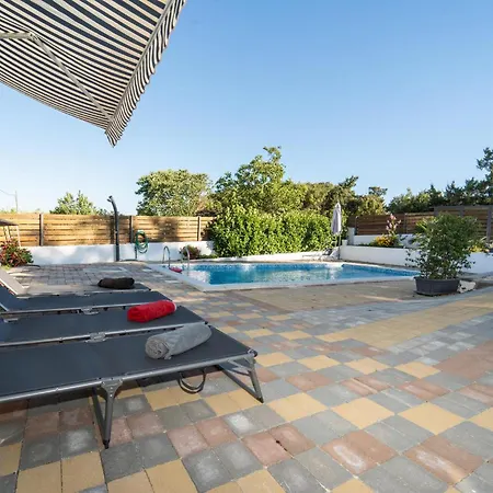 Holiday home 3 Bedroom Awesome In *