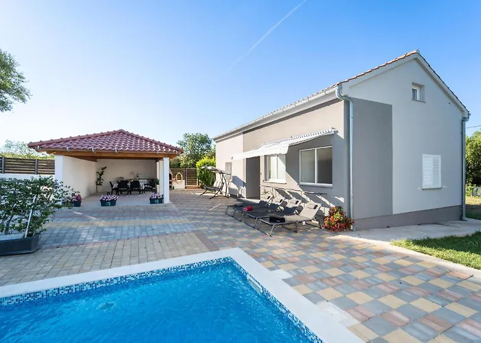 3 Bedroom Awesome In Сasa de vacaciones *